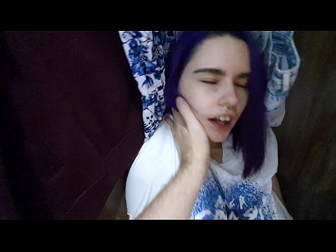 ❤️ الماري ۾ منهنجي سس مليو ۽ هن جي مدد ڪئي ️❌ ☑